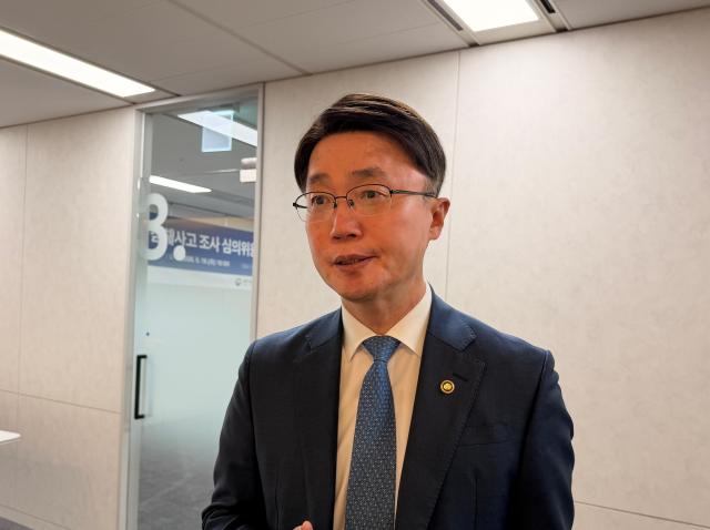 류제명 과학기술정보통신부 제2차관이 서울 국가AI전략위원회 회의실에서 열린 침해사고 조사 심의위원회 직후 기자들과 만나 발언하고 있다 사진연합뉴스