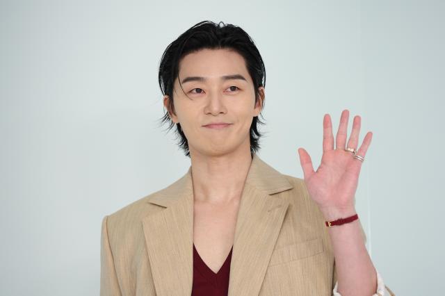 Actor Park Seo-joon poses at the Chanel 2026 Métiers d’Art Collection Seoul show held at Pompidou Center Hanwha in Yeongdeungpo District Seoul on May 26 AJP Yoo Na-hyun