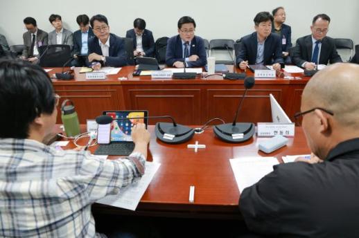 버려지는 하드디스크에서 영구자석 회수