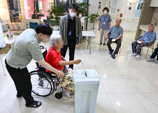 사전투표 유불리 이번엔?…여·야 손익계산
