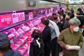 Income Growth Fails to Keep Pace with Consumer Spending in Q1