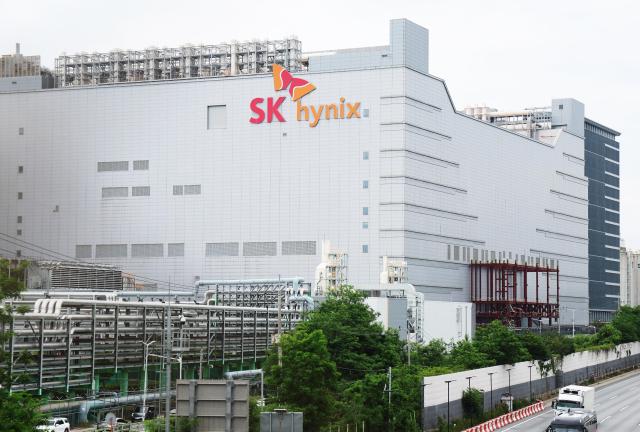 SK hynix’s market capitalization surpassed 1 trillion for the first time on May 27 2026 It became the second South Korean company after Samsung Electronics and the third Asian company after TSMC and Samsung Electronics to reach the milestone The photo shows SK hynix headquarters in Icheon Gyeonggi Province on May 26 Yonhap 