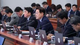 Lee Calls for Thorough Investigation on 10th Anniversary of Guui Station Tragedy