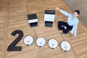 Samsungs Bespoke AI Steam Robot Vacuum Surpasses 20,000 Monthly Sales