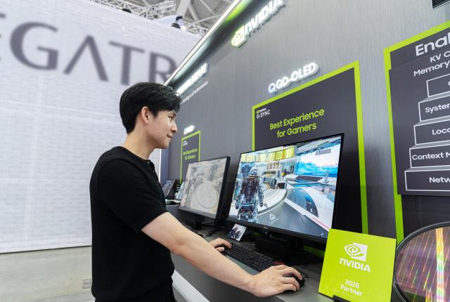 NVIDIA, Samsung Display team up to showcase GeForce RTX 50 performance on OLEDs