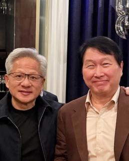 Chủ tịch SK Group gặp CEO Nvidia tại Đài Loan, thảo luận tương lai hợp tác trong lĩnh vực bộ nhớ AI