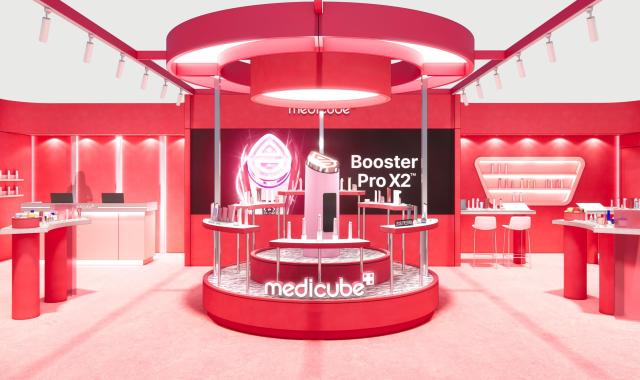 Overview of MediCube pop-up store at Lotte Department Store Avenue L in Jamsil