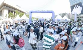 Increase in Foreign Tourists Boosts South Koreas Labor Market, Especially in Permanent Jobs