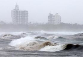 Typhoon No. 6 Triggers First-Level 5 Alert in Japan; Flooding Risks in Tokyo