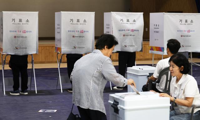 地方選挙投票率午後2時現在48.9%…同時間帯歴代最高値