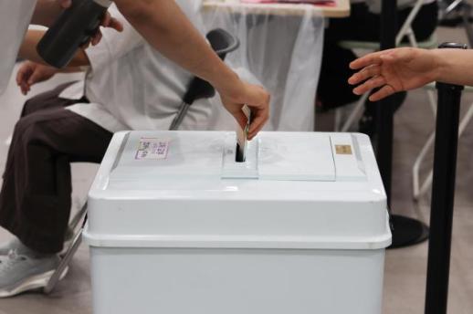 [선택 2026] 수도권 낮은 투표율…서울·경기·인천 표심 어디로