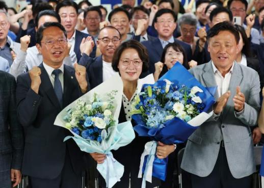 Chủ tịch Choo Mi-ae cảm ơn người dân tỉnh Gyeonggi và cam kết thúc đẩy sự chuyển mình lớn lao