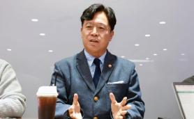 Labor Minister Kim Young-hoon: Close Support for Labor-Management Negotiations in Second Half of Year