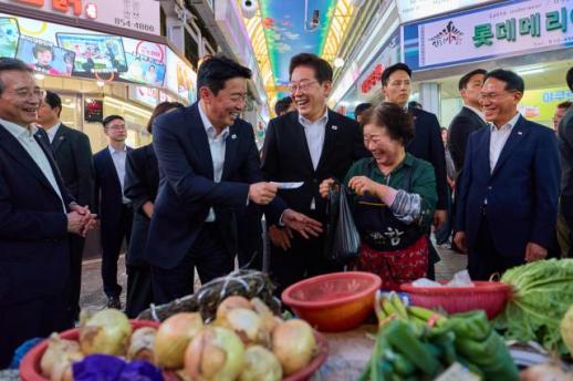 消息：李在明拟提名姜勋植担任国务总理