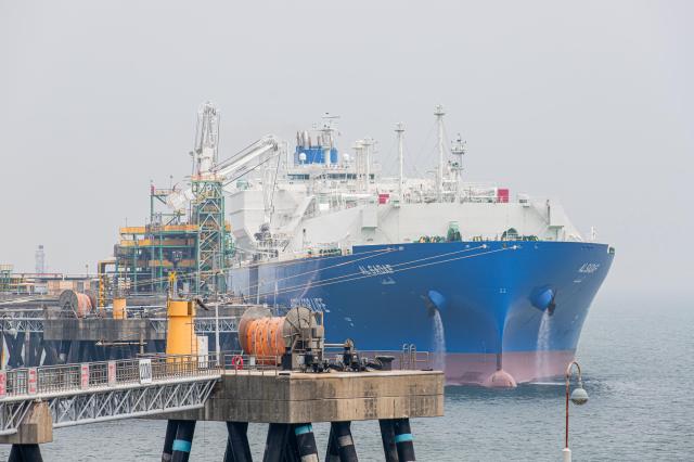 An LNG carrier loaded with LNG from LNG Canada has docked at the Korea Gas Corporation's Incheon base.