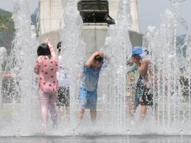 Weather Forecast: Clear Skies and Early Summer Heat on Memorial Day