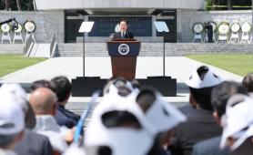 President Lee: Building a Nation Honoring Fallen Heroes