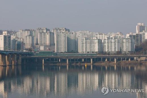Giá nhà tại Seoul vẫn vững dù giao dịch giảm, thị trường có thể phân hóa mạnh trong nửa cuối năm