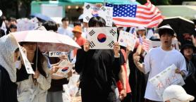 Protesters block Seoul vote-counting venue for fourth day as rally mood shifts
