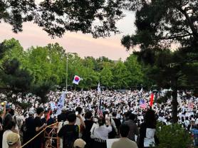 Protests Continue Outside Olympic Park Vote Counting Center Amid Ballot Shortage