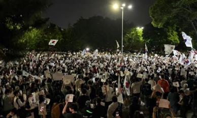 《亚洲日报》社论 