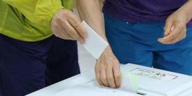 Shortage of Ballots Sparks Calls for Re-Election in Busan