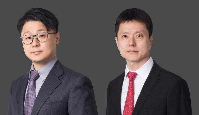 왼쪽부터 강형석·이진욱 변호사 사진법무법인 태평양