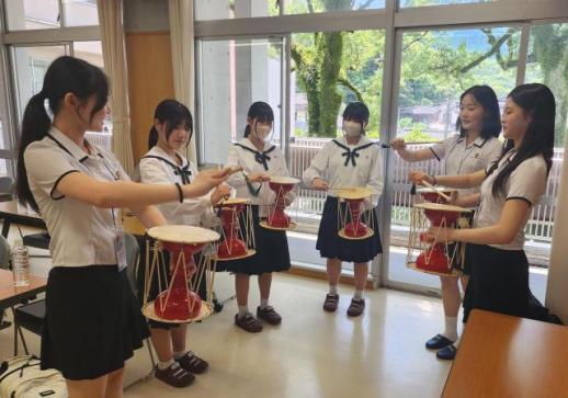 충남예고 학생들, 일본 우스키고와 예술로 우정 쌓는다