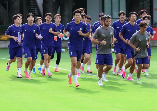 South Korean national football team players including Son Heung-min train at Chivas Verde Valle in Zapopan near Guadalajara Mexico on June 10 a day before their opening Group A match against Czechia at the 2026 FIFA World Cup Courtesy of Yonhap News Agency