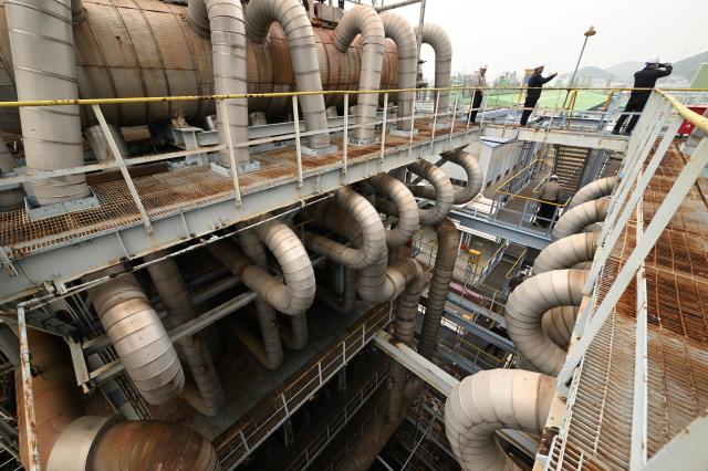 Yeocheon NCCs naphtha cracker in operation Yonhap