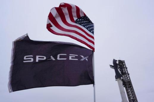 Koreas defense of won tested by SpaceX frenzy and foreign exodus
