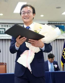 [ABC AI지방시대=전재수 부산시장 당선자에게 묻는다] AI와 북극항로, 부산은 대한민국의 두 번째 성장엔진이 될 수 있는가