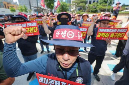 잠정합의안 부결에 레미콘 공급 중단 지속…건설업계 피해 확산