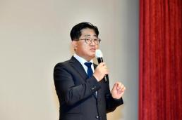 투표용지 부족 사태 선관위 사과에도 시위 계속...노태악 피고발