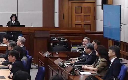 2차 특검, 尹 군형법상 반란 혐의 신분 소환 조사 진행