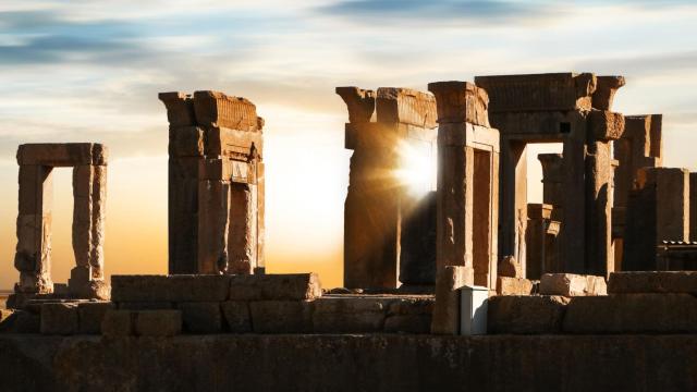 Spiritual Asia (10): Zoroaster and the moral questions of the AI Age