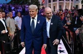 UFC Octagon Set Up on White House Lawn for 250th Anniversary Event