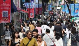 Foreign Card Spending in Korea Surpasses 2 Trillion Won for the First Time