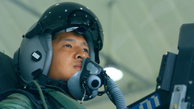 [인터뷰] KF-21 조종석, 첫 국산 전투기의 한계를 시험하다
