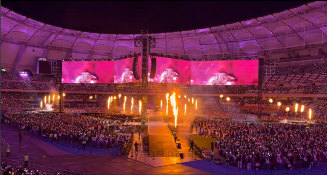 BTS WORLD TOUR ‘ARIRANG’ IN BUSAN concert scene