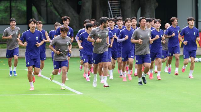 2026 북중미 월드컵에 출전한 한국 축구 국가대표팀 손흥민 등 선수들이 17일현지시간 오후 멕시코 과달라하라 인근 사포판의 치바스 바예 베르데에서 훈련을 하고 있다 사진연합뉴스