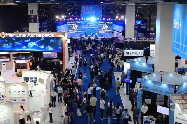 Visitors attend NextRise 2026 at COEX in Seoul on June 18 The event served as a platform for startups investors and policymakers to explore cross-border partnerships in artificial intelligence deep technology and innovation AJP Han Jun-gu