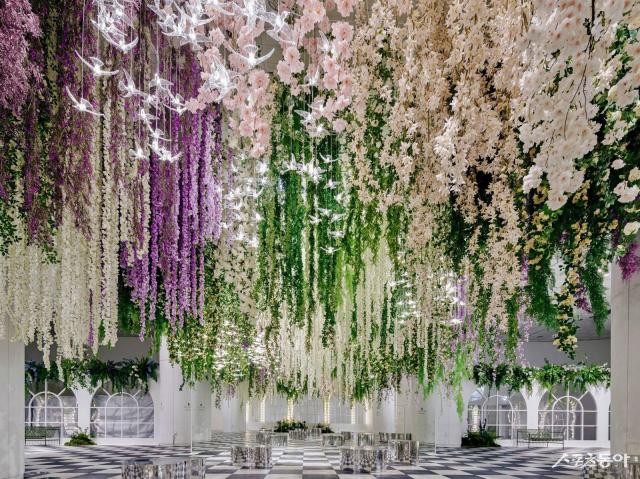 Hyper Garden photo by Shinsegae Centum City