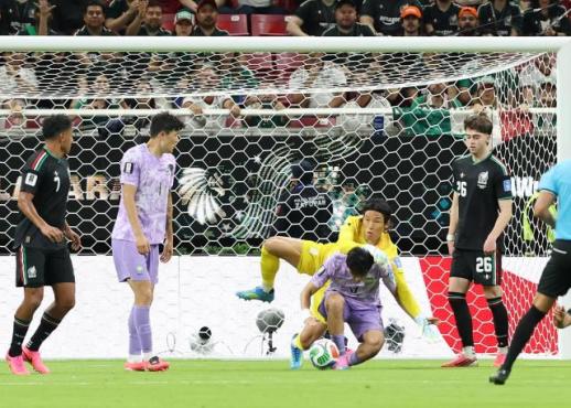 韩国队0比1不敌墨西哥遭遇世界杯首败 小组出线可能性仍较高