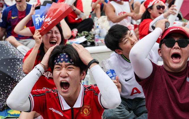 World Cup 26: Wave of red and faces of hope and disbelief