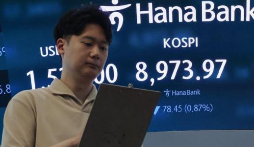 美·이란 협상 난항에 위기 재점화…코스피, 1%대 하락 출발