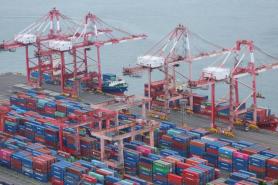 Koreas June exports set 20-day record on tripled chip shipments