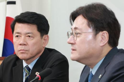 ​​​​​​​조국혁신당 홍익표에게 한찬식 임명 우려 전달…검찰개혁 차질 없어