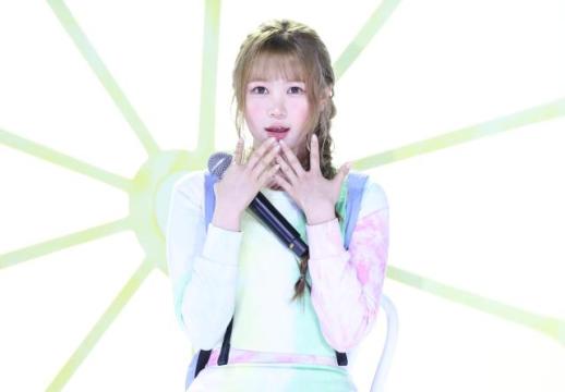 YE-ON shines at Lemon Tang media showcase