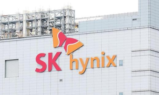 SK하이닉스, 26년 만에 대장주 등극…삼성전자 왕좌 내줬다